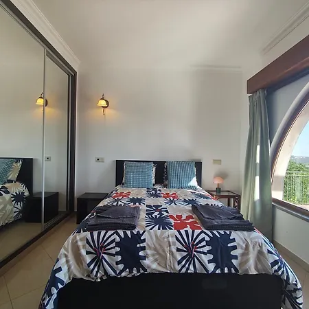 Casa Do Miradouro דירה